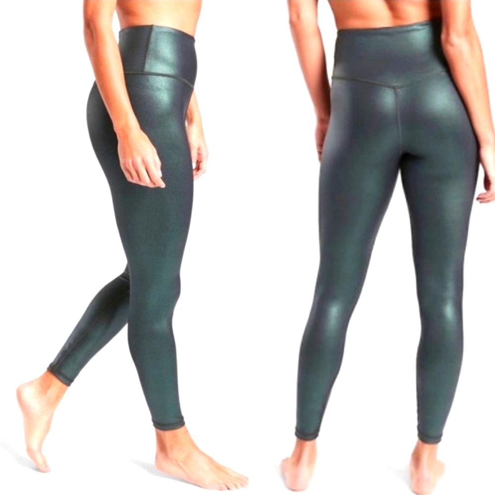 EUC Athleta Elation high-rise shimmer legging. Metallic green. Size M.